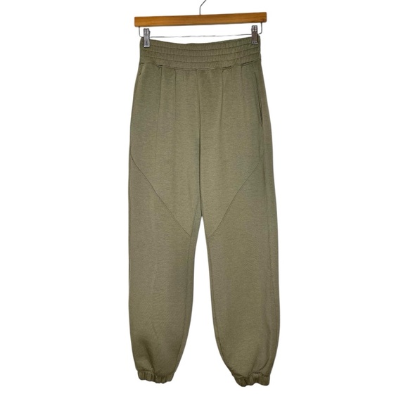 Abercrombie & Fitch YPB NeoKnit Jogger Sweatpants Size Small Olive Green - Picture 1 of 11